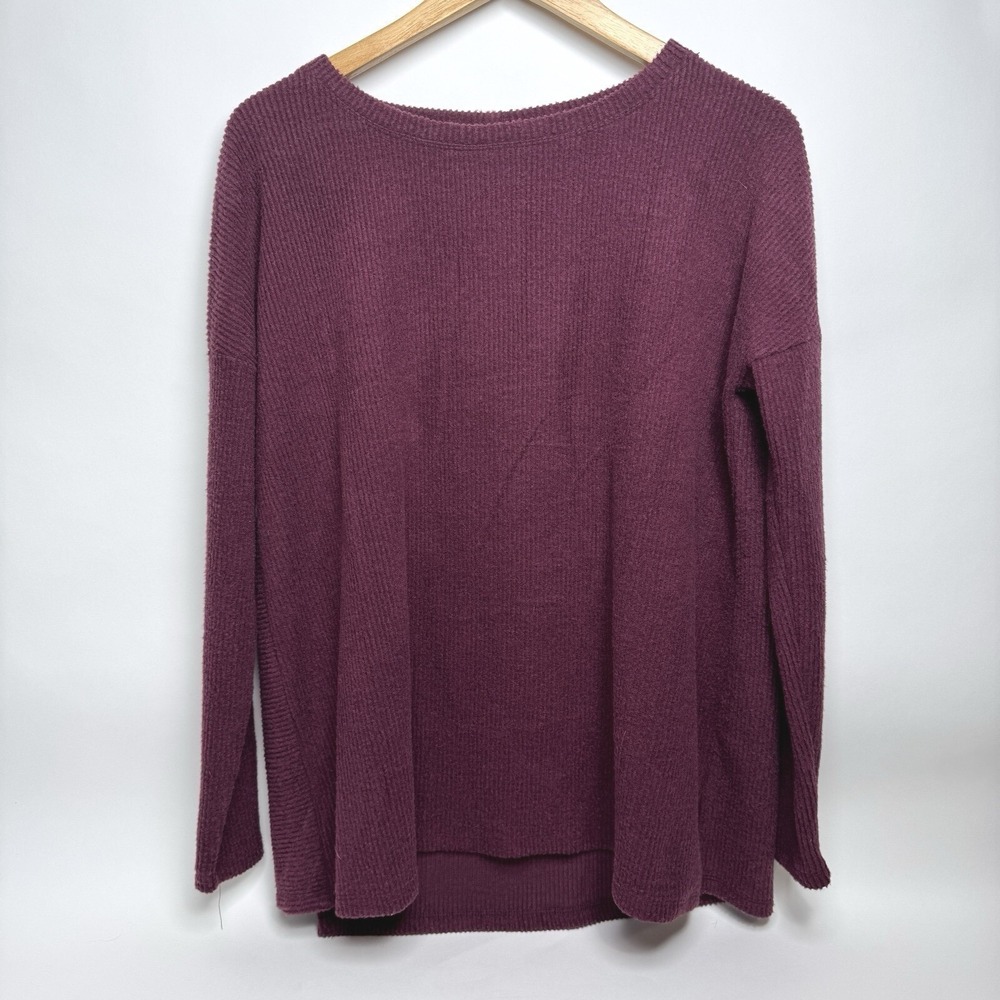 H BY‎ BORDEAUX Women's Sz Small Burgundy Ribbed Split Back Top NWT